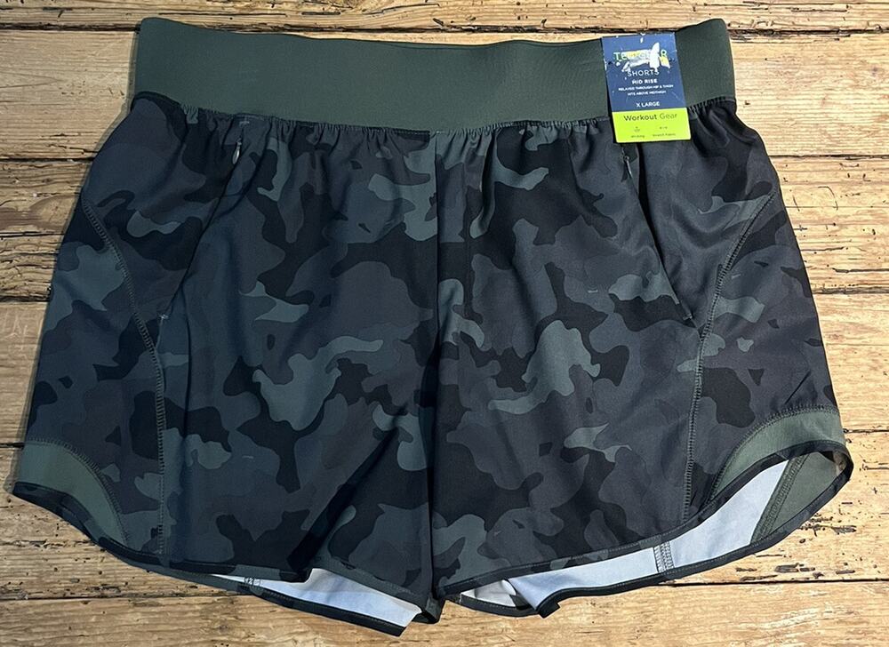 TEK Gear Womens Size XL Green Camo Mid Rise Athletic Short NWT